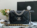 Black Classic Flap Bag V9154