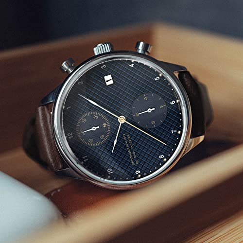 Stainless Steel Analog Chronograph Watch V546295