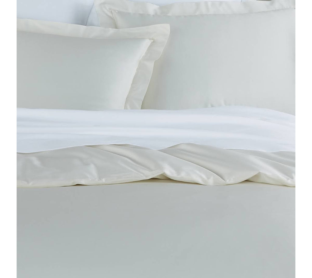 Ivory California King Fitted Sheet E9628