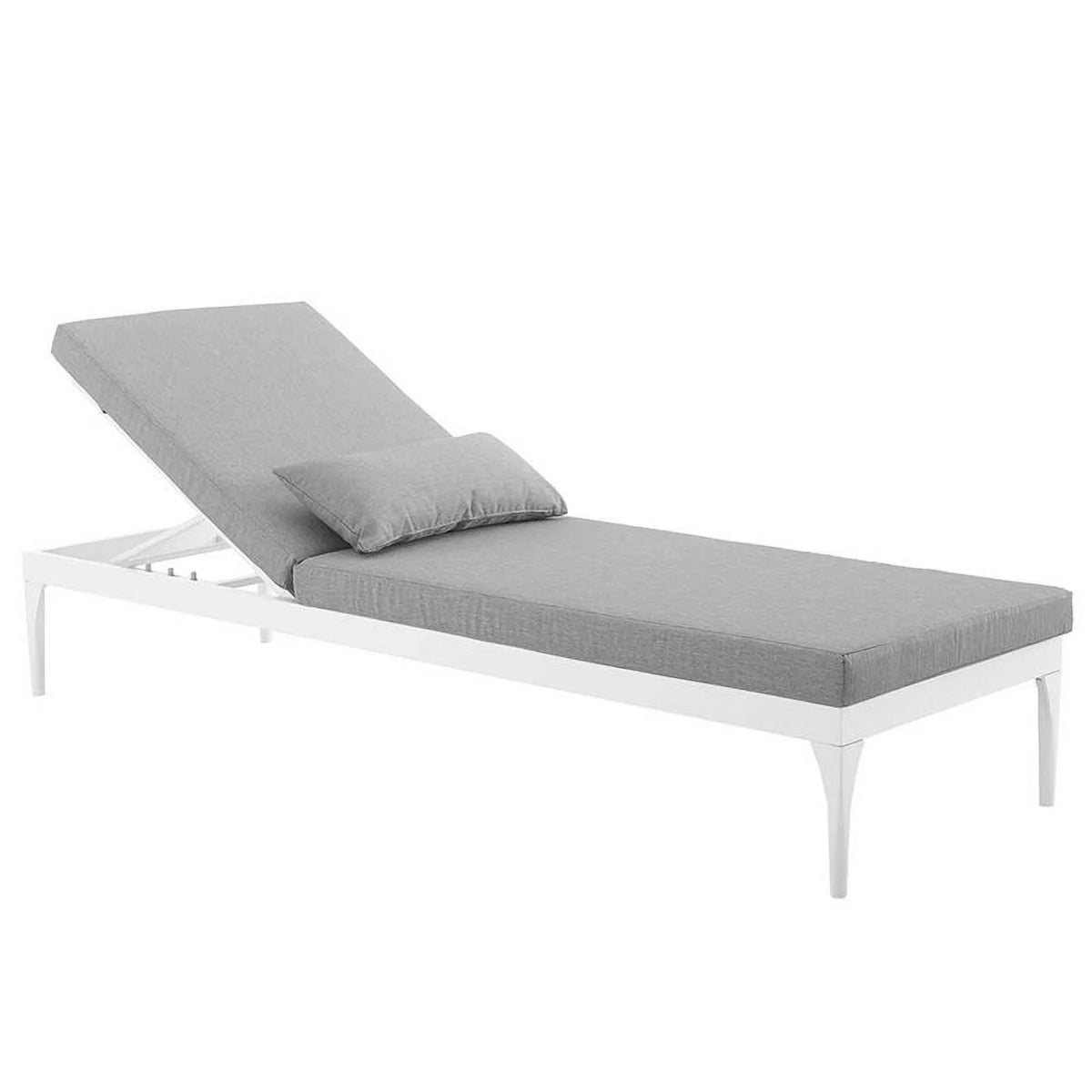 Patio Chaise Lounge in White and Gray Q15571