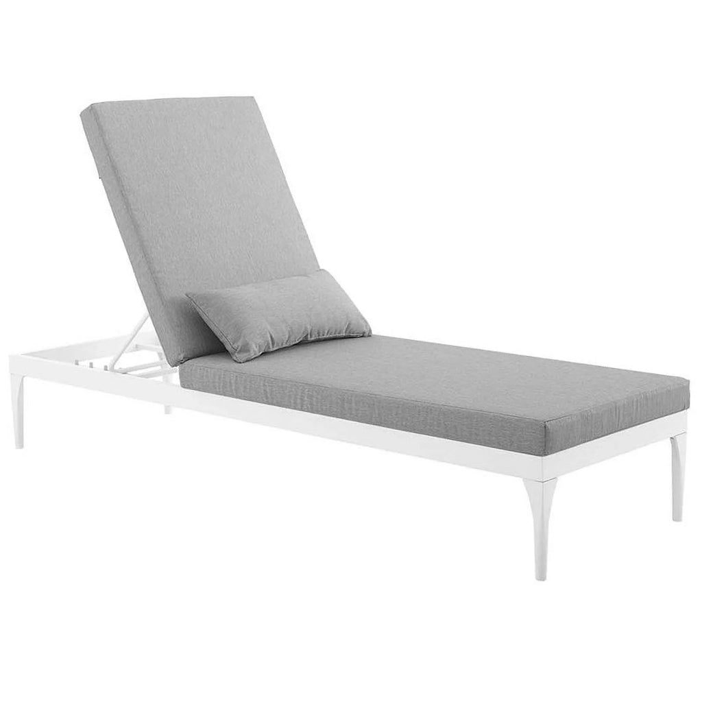 Patio Chaise Lounge in White and Gray Q15571