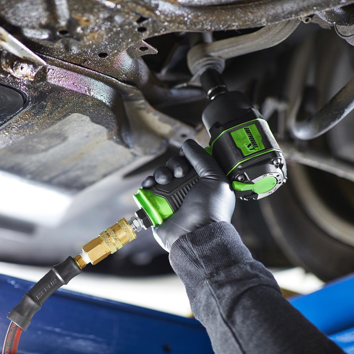 1/2 in. Supercompact Air Impact Wrench Y5932