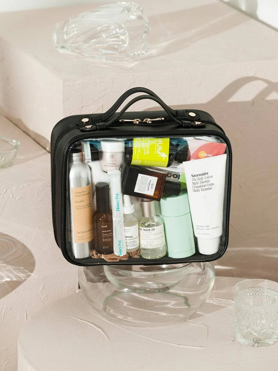 Clear Cosmetics Case D3098