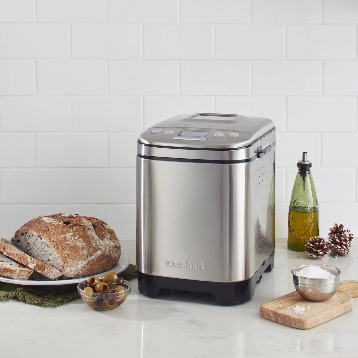 Compact Automatic Bread Maker O448677