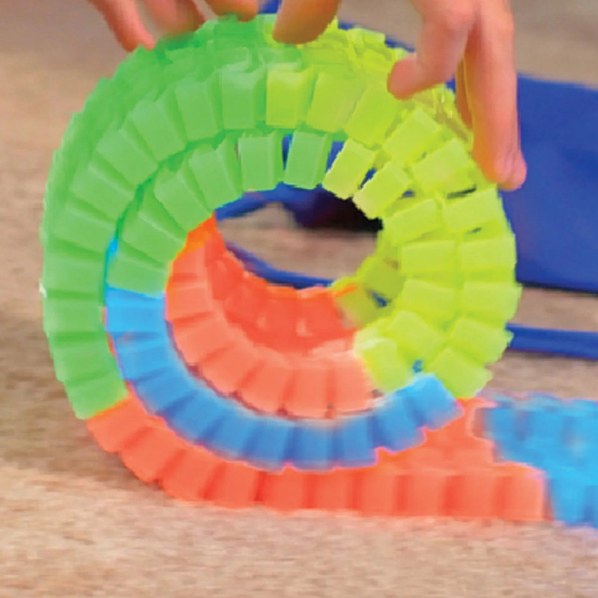 Mega Set with 18ft Racetrack with 2 Race Cars D722