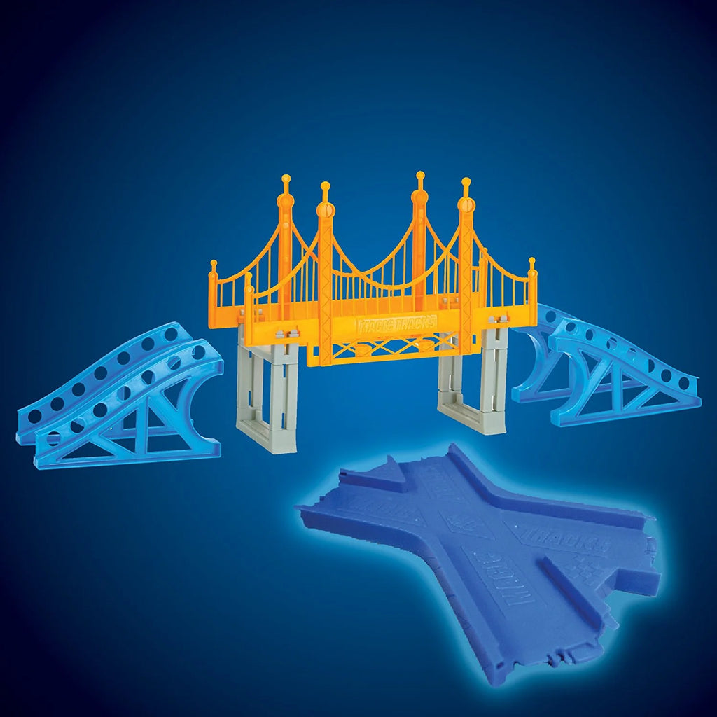 Mega Set with 18ft Racetrack with 2 Race Cars D722