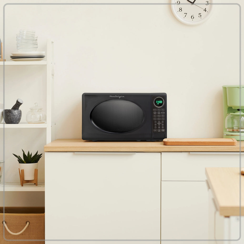 Black 0.7 Cu Ft Retro Microwave E437