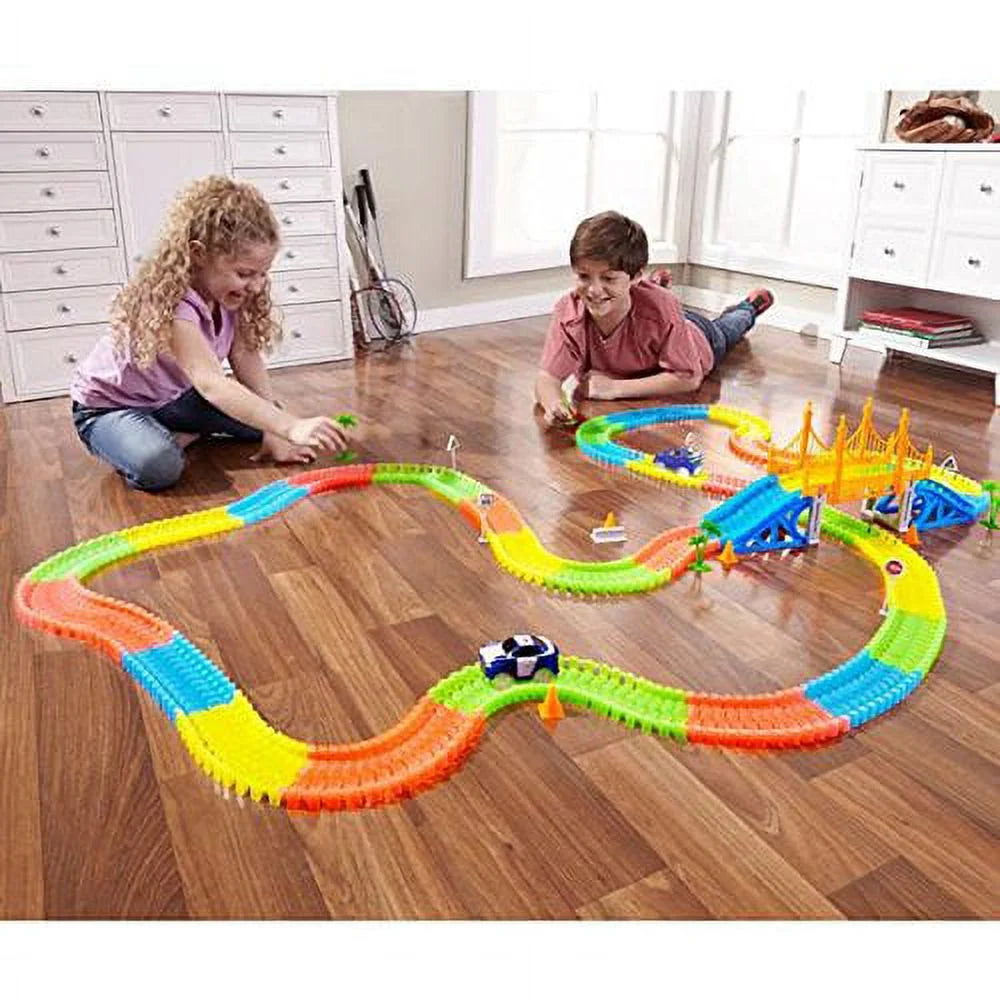 Mega Set with 18ft Racetrack with 2 Race Cars D722