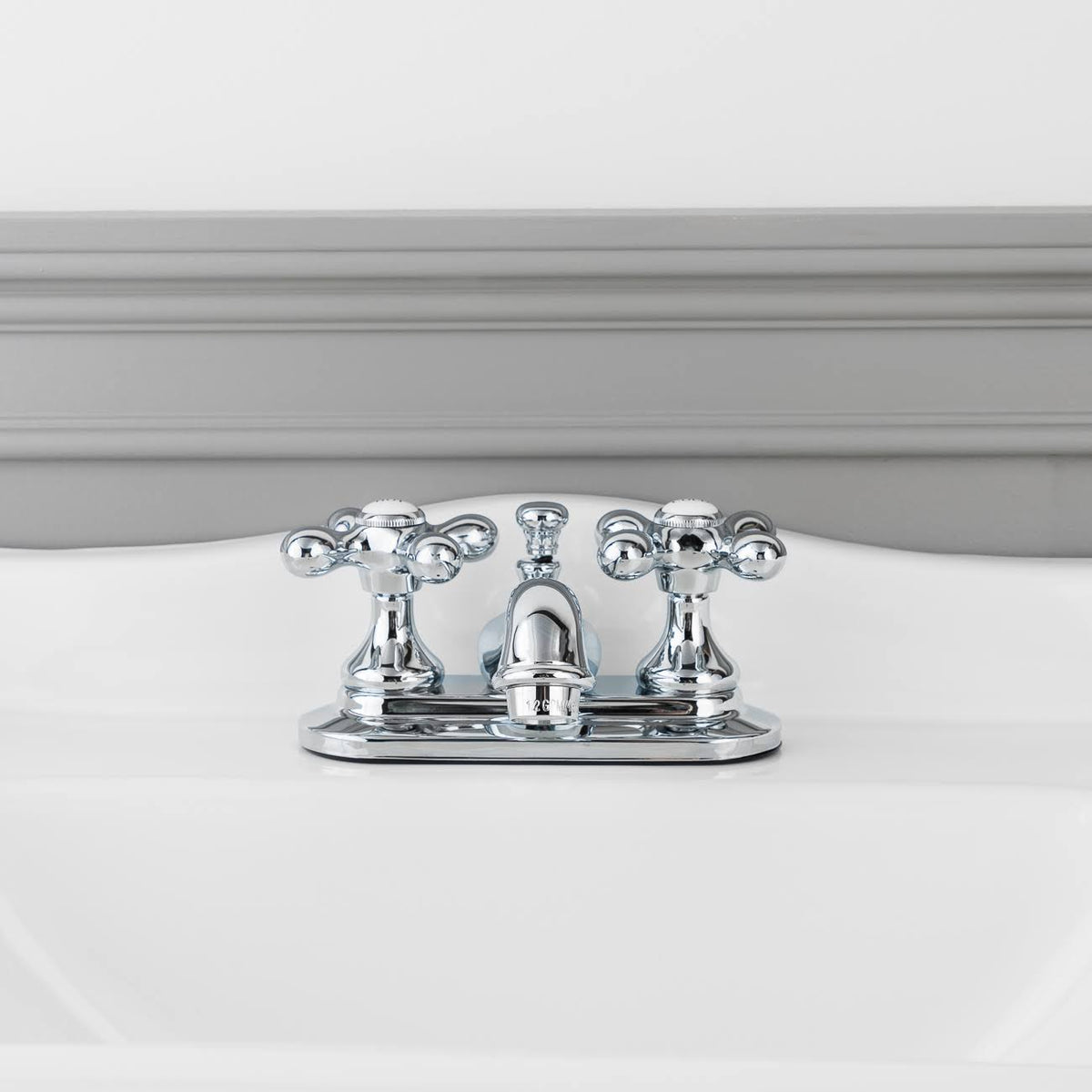 Chrome Centerset Bathroom Faucet B8119