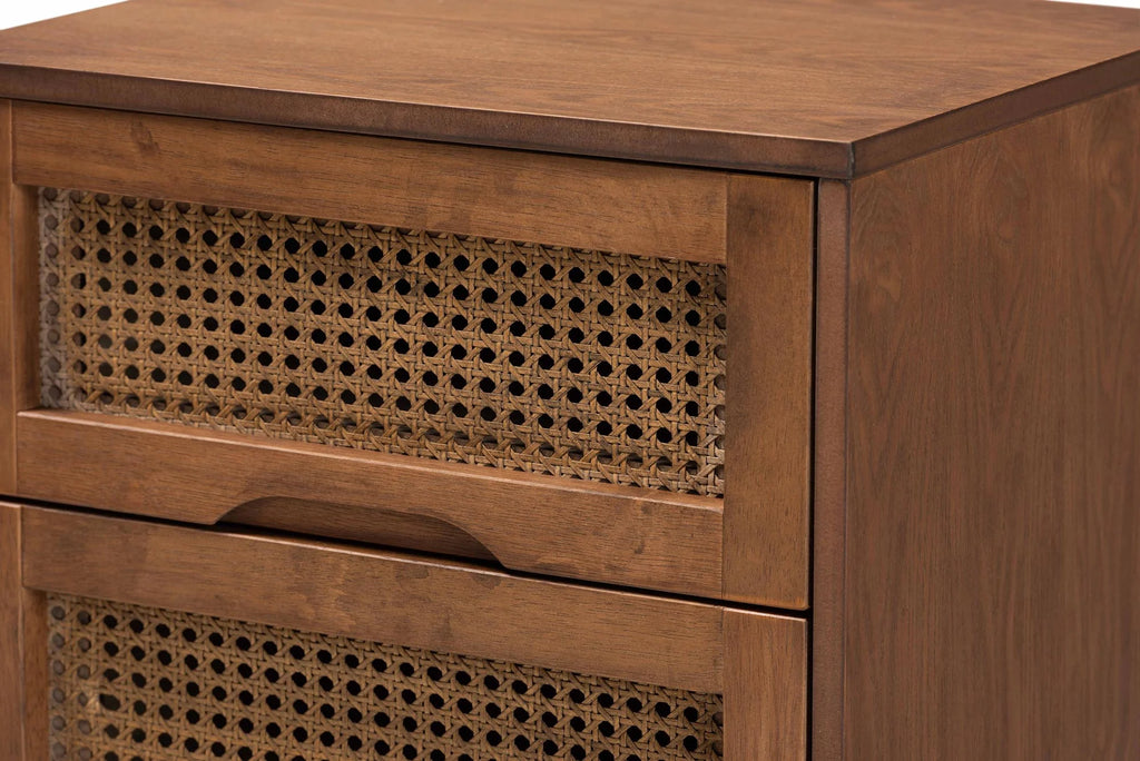 Walnut Brown Wood and Rattan Full Size 3-Piece Bedroom Set E684