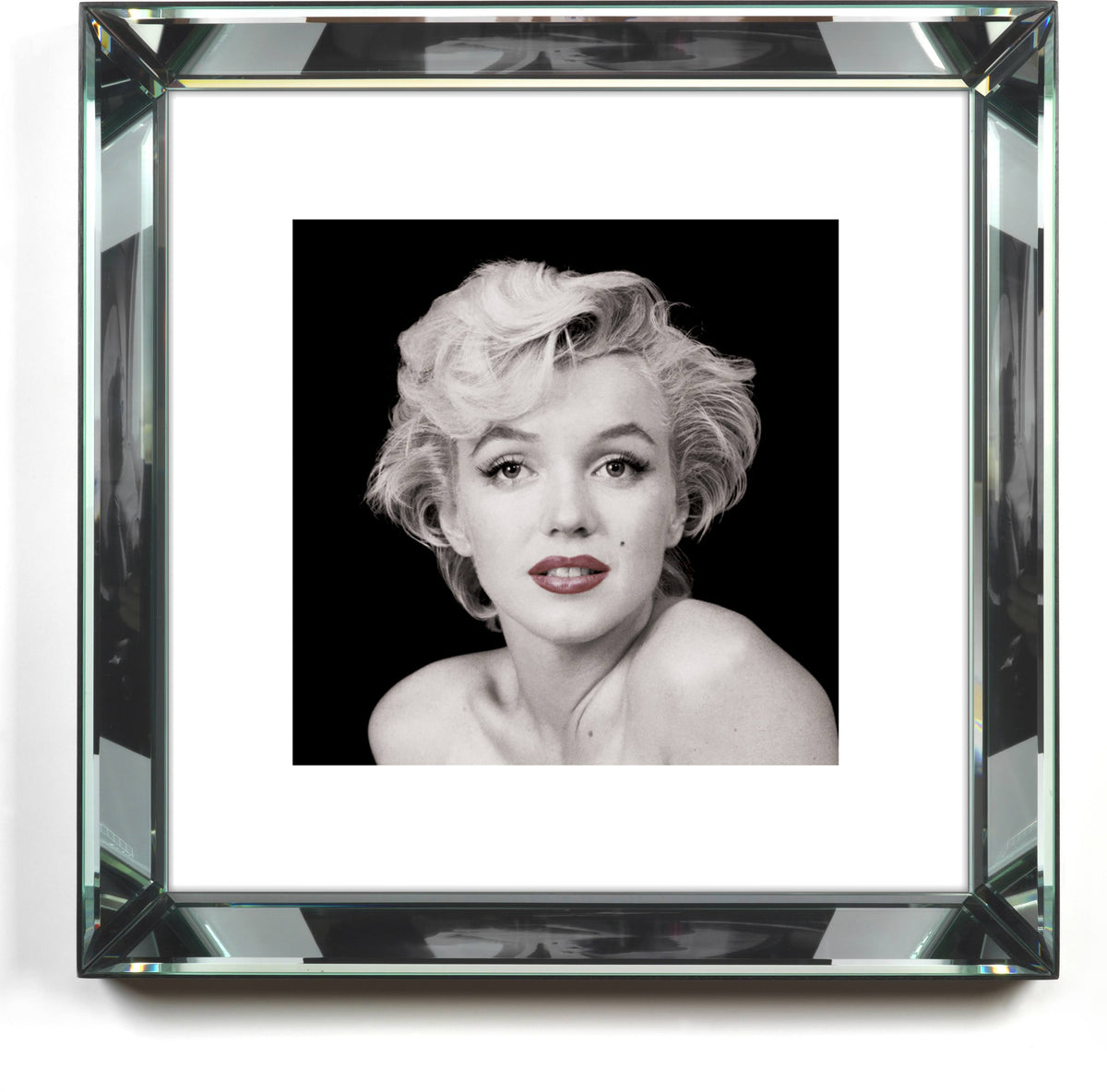 Framed Photograph L82947