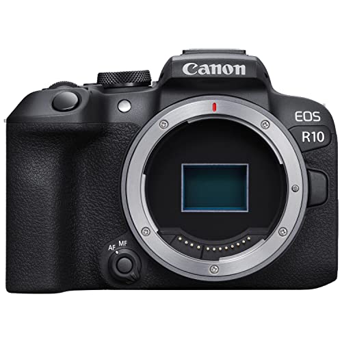 Mirrorless Camera Body with 18-45mm Lens O846866