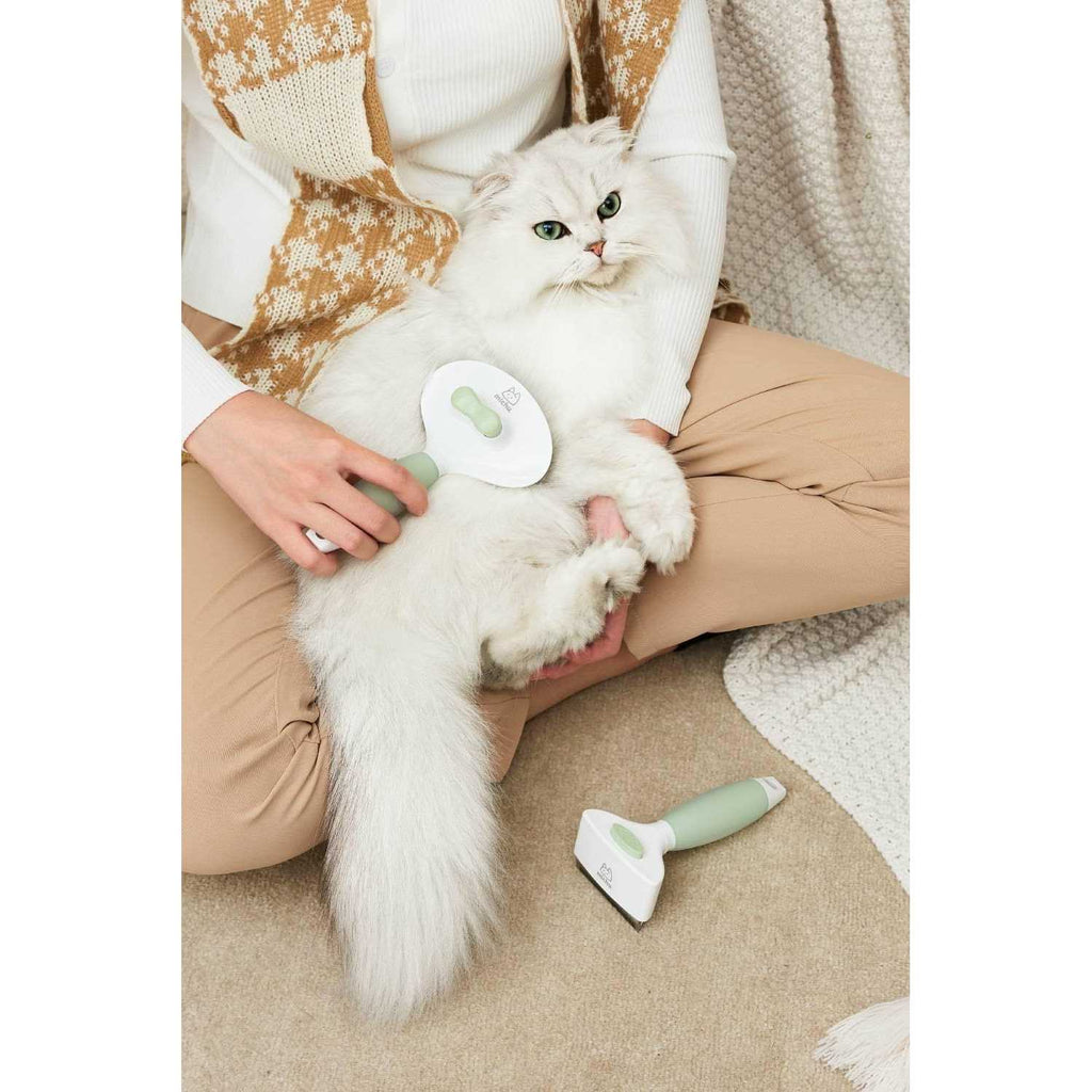 Cream Pet Brush V97761